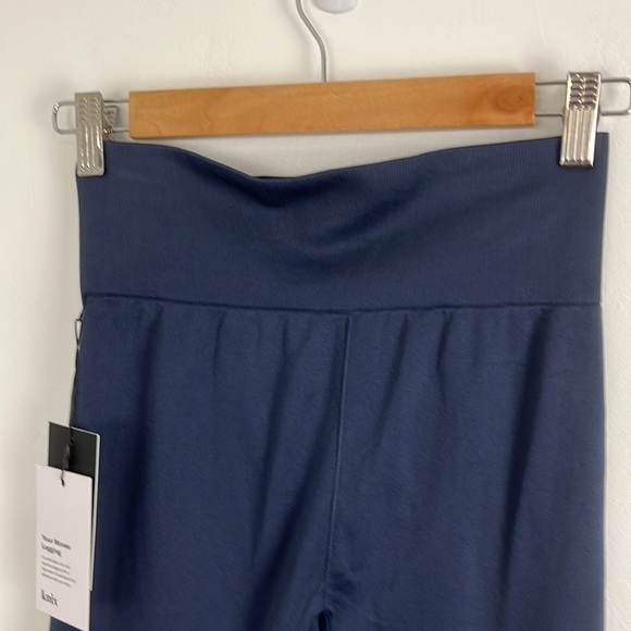 Knix NWT Good to Go Seamless Leggings in Twilight Navy - Picture 7 of 8